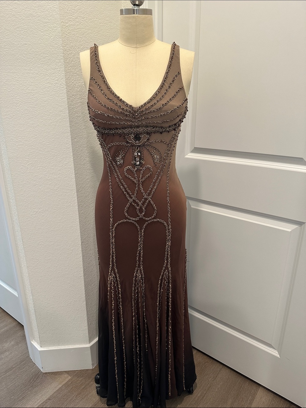 Sue Wong Brown Embellished V-Neck Maxi Gown beaded wedding sheer mesh vintage 90